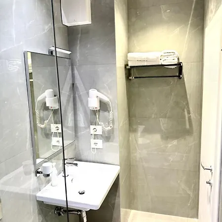 Penzion Dionis Tirana