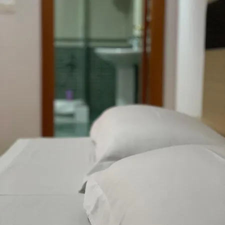 Dionis Penzion Tirana