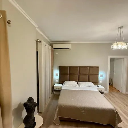 Dionis Vendégház Tirana